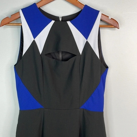 BCBGMAXAZRIA Geometric Cutout Dress Black Blue Sleeveless Fitted Baddie Size 4 - Picture 3 of 11